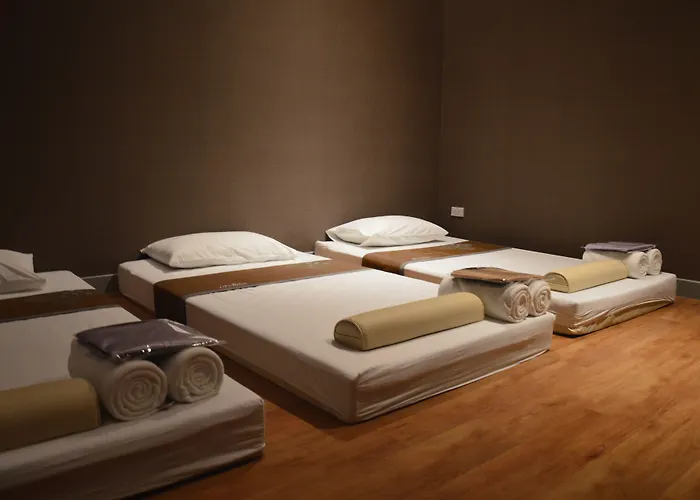Arnoma Hotel 4*